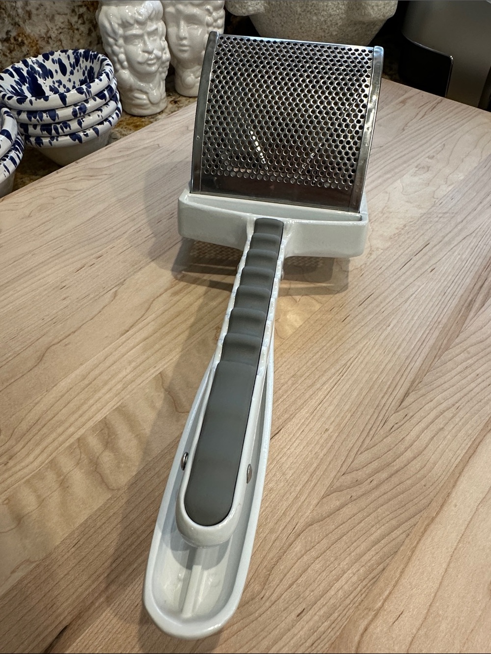 Norpro Deluxe Jumbo Potato Ricer - Picture 9 of 10